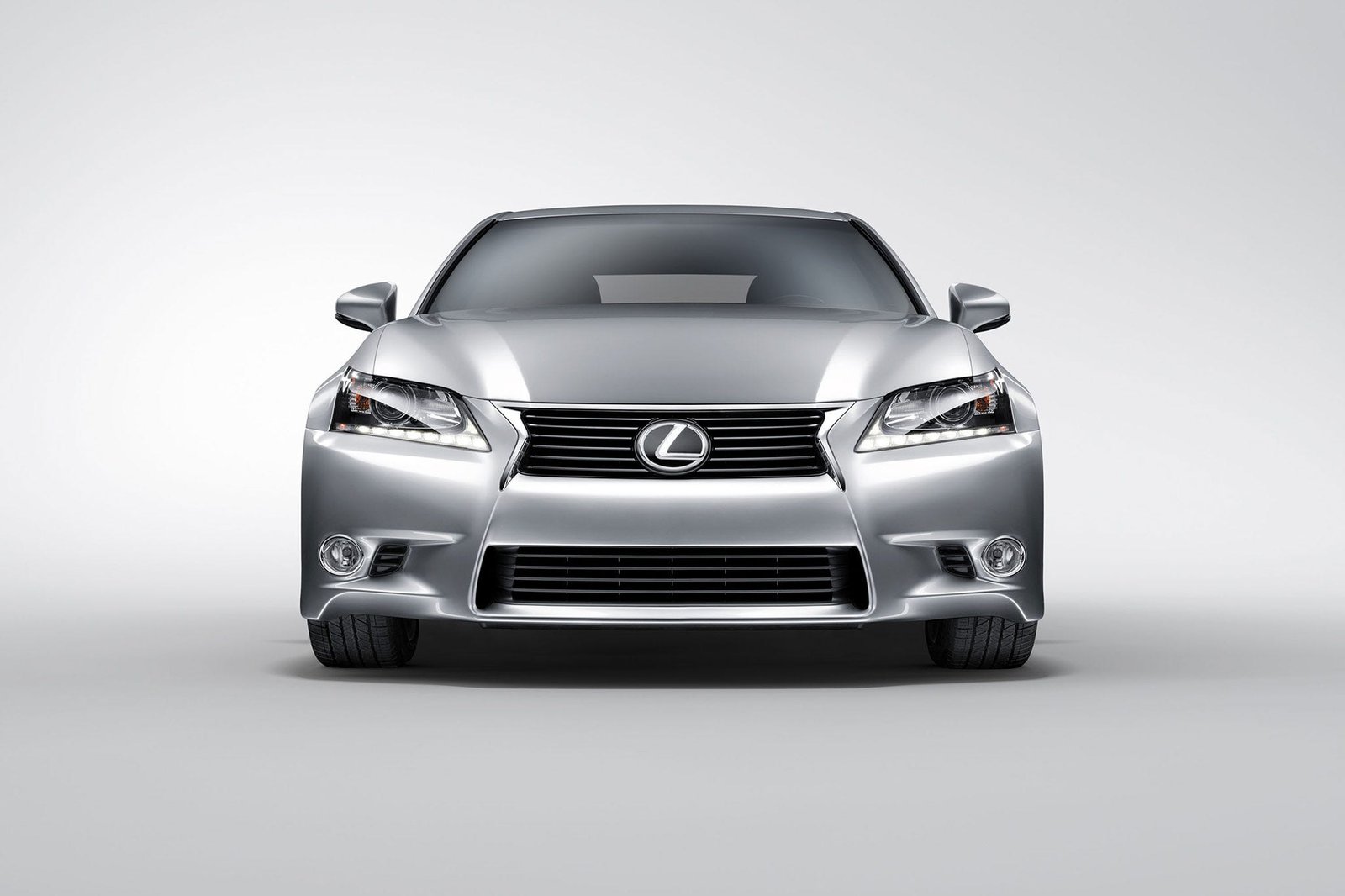 2014-lexus-gs-350-profile-front-view